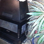 ほっとステーション基山 - ガス？ストーブも雰囲気あります。冬季にはアラジンタイプの石油ストーブも登場です。