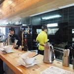 くそオヤジ最後のひとふり - カウンター席