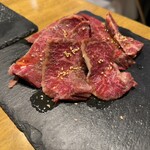 Yakiniku Tombi - 