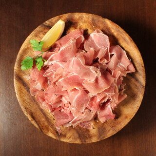 大人気☆120分生ハム食べ放題300円(税込)！！