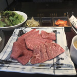 Yakiniku Tamakiya - 