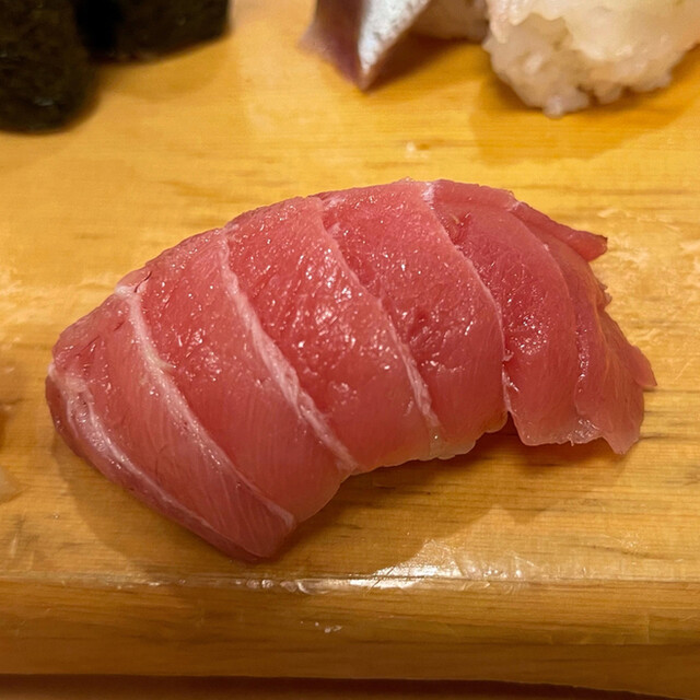 美味しいすずらん通りのお寿司屋さん 栄鮨 三軒茶屋』by Sheep