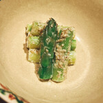 温石 - アスパラガスの胡麻和え