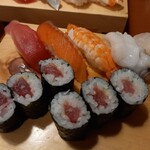 Sushi Izakaya Yataizushi - お寿司