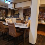 Wayou Resutoran Izakaya Pathi Hausu - 店内