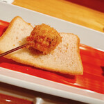 六覺燈 - わらび
      わらびの野草独特のクセと(多分)薄いお揚げのコクが合っている