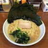 横浜らーめん東名家 - ラーメン750円麺硬め。海苔増し100円。