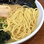 yokohamara-mentoumeiya - 丸山製麺(株)の中太麺。