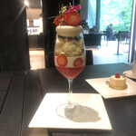 ル ミュゼ ドゥ アッシュ - パルフェ ルージュエブラン