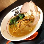 Tonkotsu Chuukasoba Gantare - 