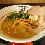 Tonkotsu Chuukasoba Gantare - 