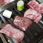 スタミナ苑 - 焼きまくる