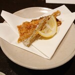 Janome Sushi - お通し(太刀魚の唐揚げ)