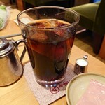 コメダ和喫茶 おかげ庵 - 「お飲み物と甘味のセット」のブレンド珈琲アイス、540円也。