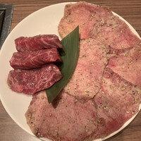 焼肉うしごろ 新宿三丁目店 - 