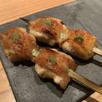 とり茶太郎 - 比内地鶏のむね肉、宮崎じどっこのむね肉