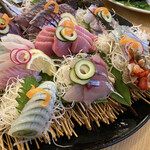 かもめ食堂 - 刺し身の盛合せ(４人前)
