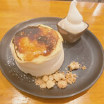 cafe Rob - クレームブリュレパンケーキ  ¥1.250