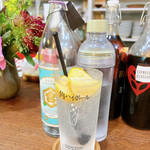 朝めし酒場 ナニコレ食堂 - 