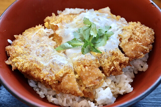 かつさと みよしインター店 - 黒笹/とんかつ | 食べログ