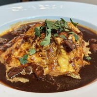 GARB pintino - 岩手県産 高原ゴールド卵のデミグラスソースオムライス