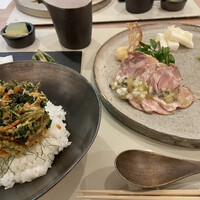 エヴァム・エヴァ・ヤマナシ・アジ -  エヴァム・エヴァ・ヤマナシ・アジ -