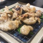 Izakaya Maruichi - 鶏皮パリパリ