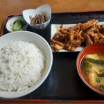 滝田食堂 - 料理写真:ホルモン定食