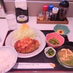 Tonkatsu To Washokuno Mise Chouhachi - 