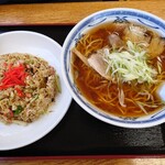 赤門ラーメン - 