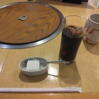 肉の山本 - 杏仁豆腐とアイスコーヒー