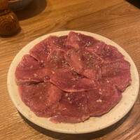 炭火焼肉ホルモン うしごろ 中目黒店 - 