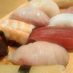 Sushi Izakaya Yataizushi - 寿司盛り合わせ　松（10貫）