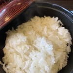 Kagonoya - おかわりご飯。無料。釜がなくて、器での提供・・・残念。