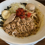 麺匠 大黒 - カレー油そば 大盛り 880円♪ 味玉はサービス^ ^ お腹いっぱいです♪