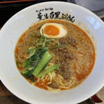 ラーメン・担々麺 薫ル白黒ぶらうん - 白ごま担々麺　※味玉半分分けにて