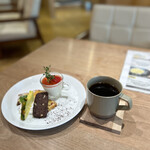 Keyaki Kafe - 