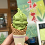 諏訪園 - 抹茶ソフトクリーム