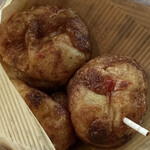 蛸坊主 - 醤油４個入 240円