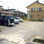 しのぶ食堂 - 駐車場