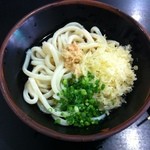 ぶっかけ冷の一玉（180円）