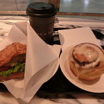 DEAN & DELUCA カフェ 羽田空港 - 