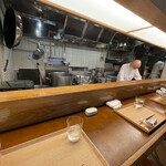 銀座 八五 - 店主の動きを追ってしまいますね。