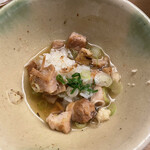 銀座 八五 - 最後にお茶漬けにしました。鶏の出汁、チャーシューの脂、白わさび。不思議な変化をするのですが、コレも旨いんです。(● ˃̶͈̀ロ˂̶͈́)੭ꠥ⁾⁾