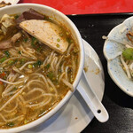 PHO VIET QUAN - 