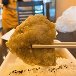 源まる商店 - 源まる商店＠潮来店　あいもり唐揚げ弁当　唐揚げ（塩ダレ）