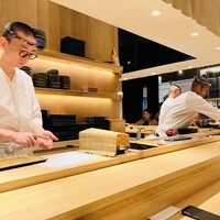 SUSHI TOKYO TEN、 新宿店 - 