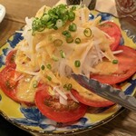 Ogikubo Isonoke - 玉ねぎとトマトのサラダ