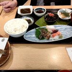 205878696 - 刺身定食