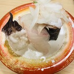 きらら寿司 - おすすめ三昧（330円）
            （平目・トリ貝・サーモン中落）